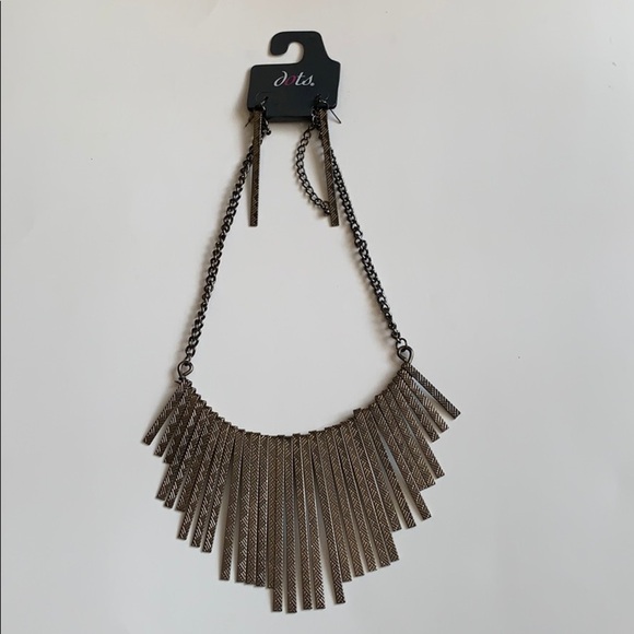 NEW DOTS Chain/Earrings Metallic Necklace - Picture 1 of 11